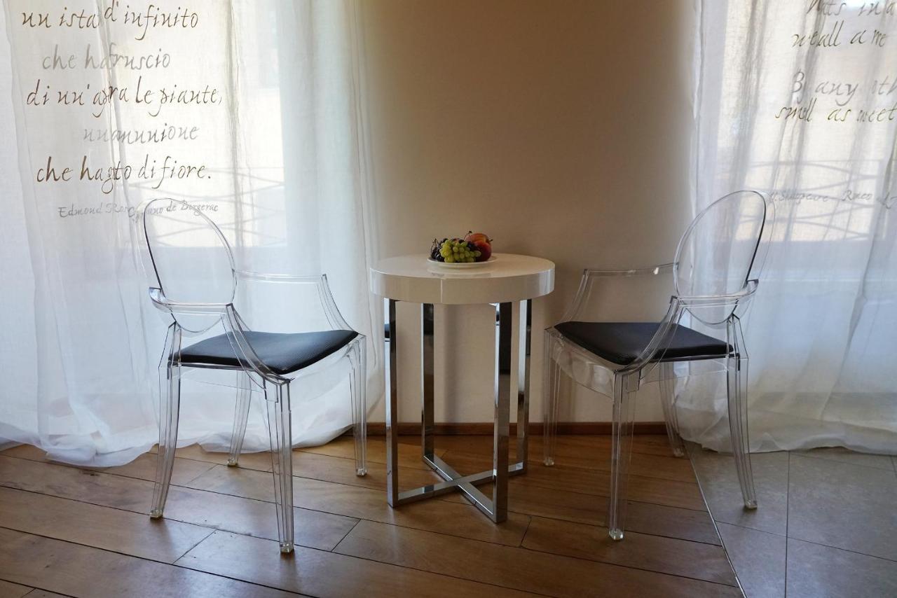Arlate Il Portico - 1711 Luxury Guest House מראה חיצוני תמונה
