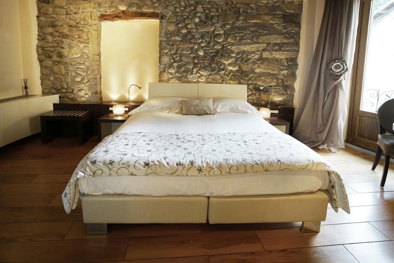 Arlate Il Portico - 1711 Luxury Guest House מראה חיצוני תמונה