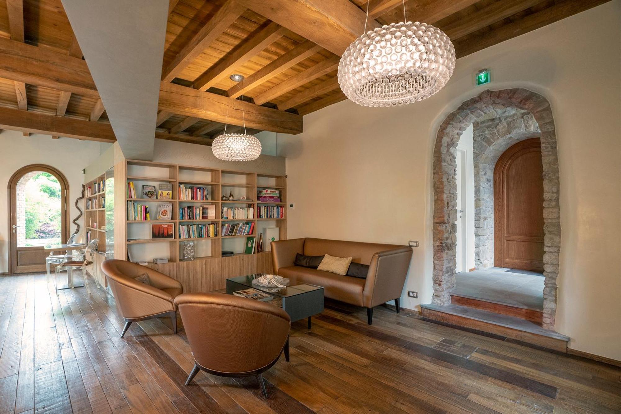 Arlate Il Portico - 1711 Luxury Guest House מראה חיצוני תמונה