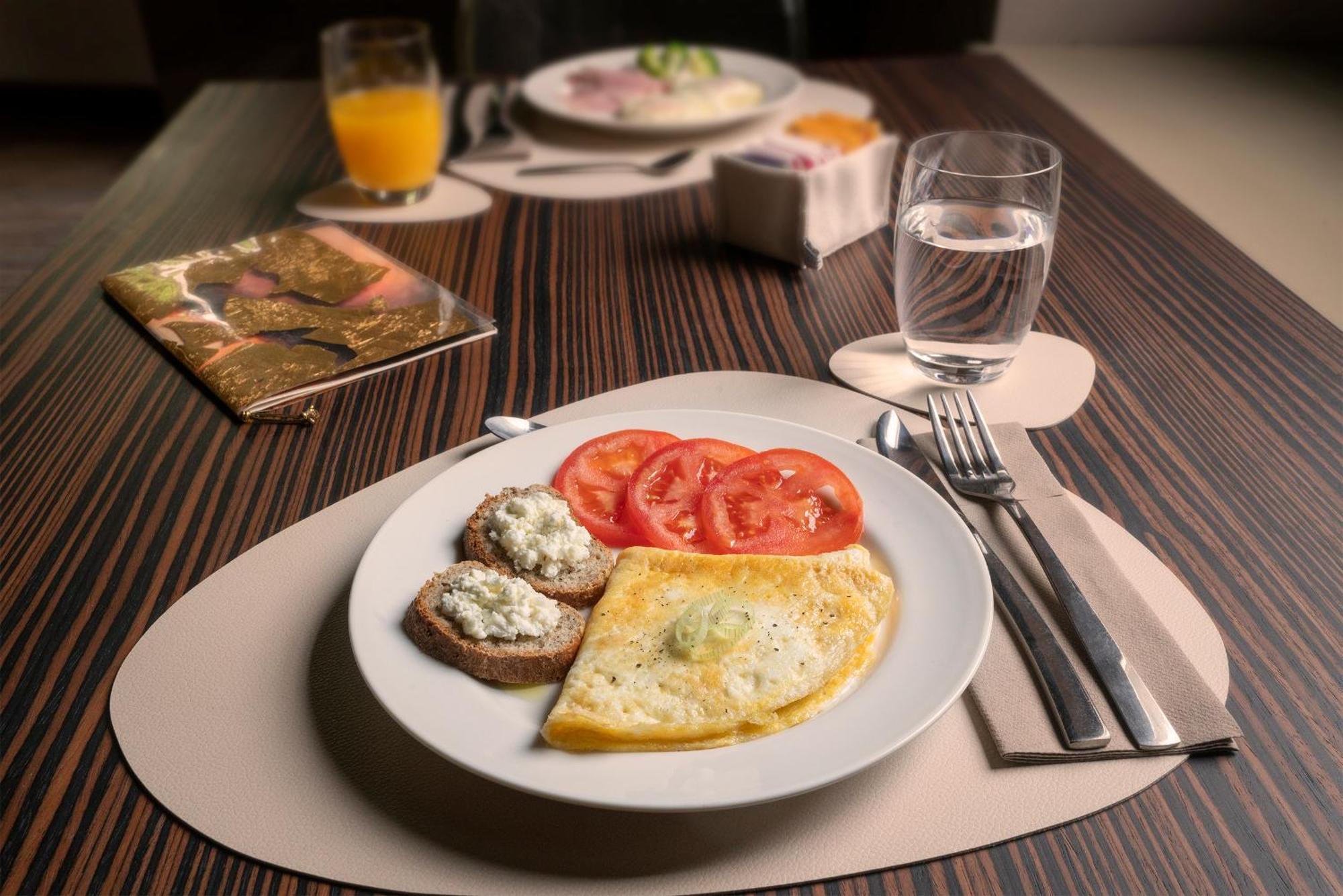 Arlate Il Portico - 1711 Luxury Guest House מראה חיצוני תמונה